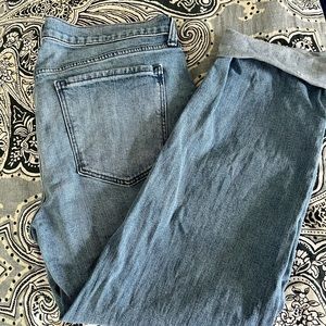 Old Navy boyfriend crop jeans size 12